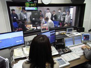 2017.03.28.radio04.jpg