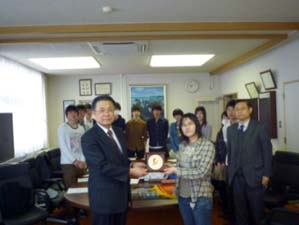 130409n_v7.jpg