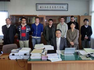 130417n_iut1.jpg